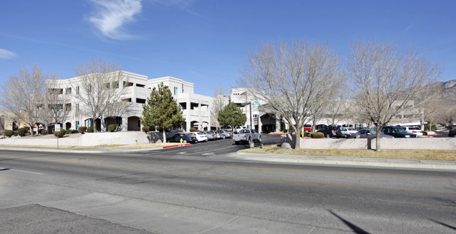 Bear Canyon Estates in Albuquerque, NM - Building Photo - Building Photo