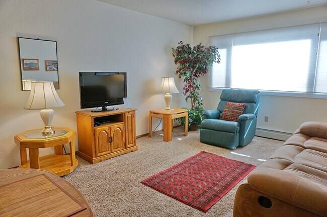 310 E 11th Ave in Anchorage, AK - Building Photo - Building Photo