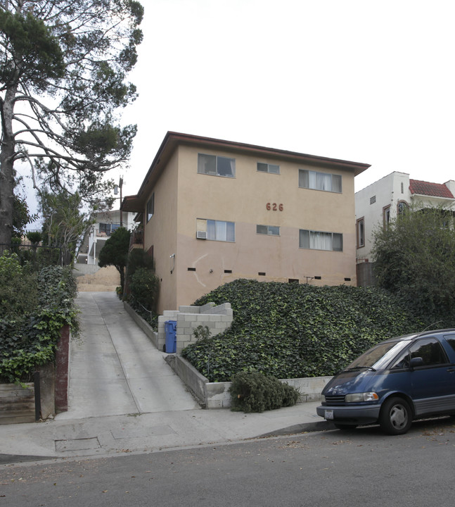 626 N La Fayette Park Pl in Los Angeles, CA - Building Photo