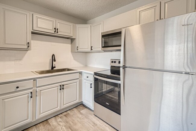 property at 2102 Carmel Dr