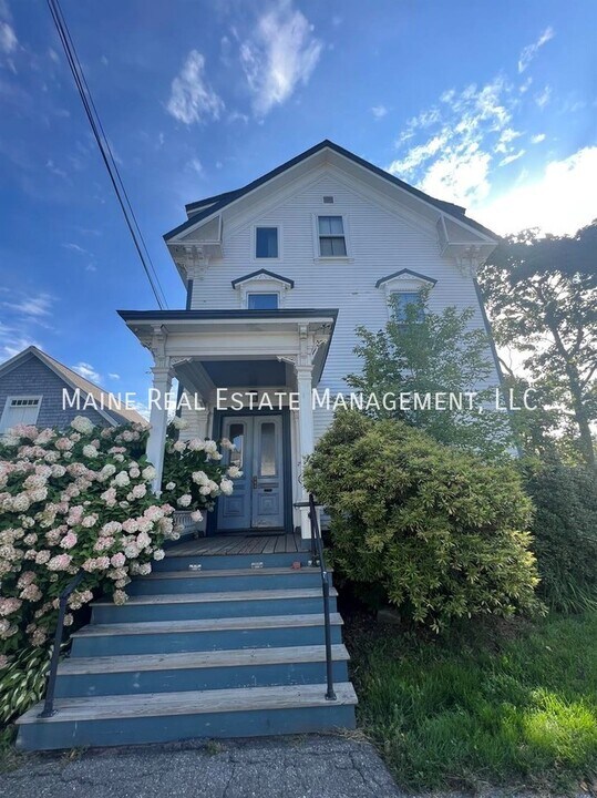 269 French St in Bangor, ME - Building Photo