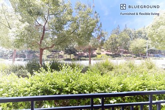 5685 Park Dr in Chino Hills, CA - Foto de edificio - Building Photo