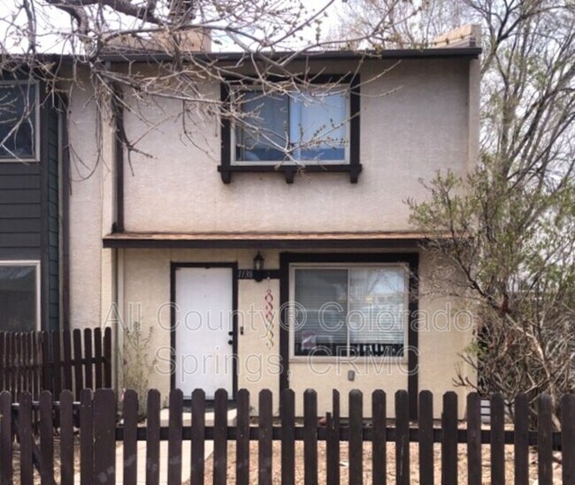 property at 1138 Delaware Dr