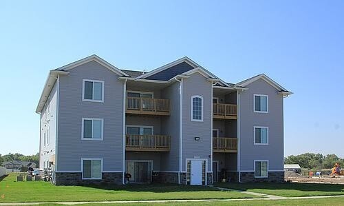 203 Prairie Rose Ln in Solon, IA - Building Photo - Building Photo