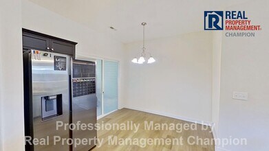 103 Jaydn Dr E in Jacksonville, NC - Building Photo - Building Photo