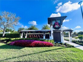 9124 Raintree St in Naples, FL - Building Photo