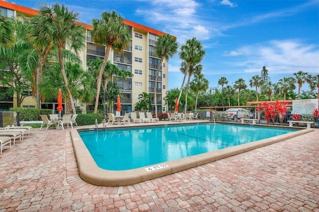 2350 NE 14th Street Causeway, Unit 611 in Pompano Beach, FL - Building Photo - Building Photo