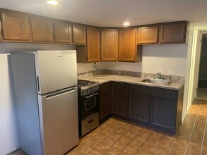 1821 W Fletcher St, Unit #G in Chicago, IL - Building Photo - Building Photo