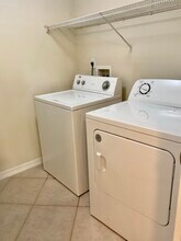 6559 Emerald Dunes Dr in Royal Palm Beach, FL - Building Photo - Building Photo