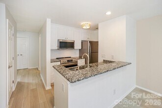 368 Northwest Dr in Davidson, NC - Building Photo - Building Photo