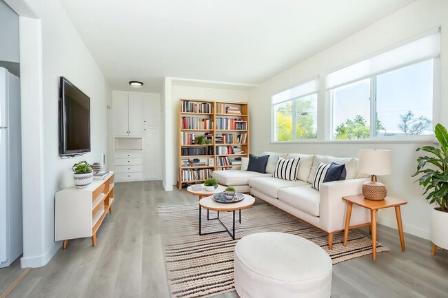 property at 2078 Garnet Ave