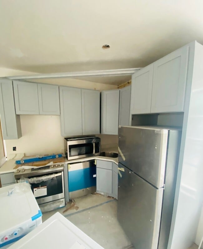 74 Marine Rd, Unit 2