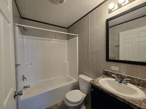 75 Bel-Aire Dr in Madison, WI - Foto de edificio - Building Photo