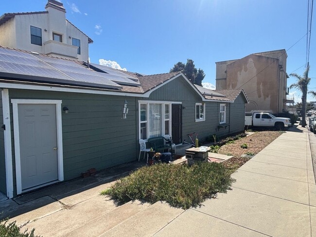 172 N 13th St in Grover Beach, CA - Building Photo - Building Photo