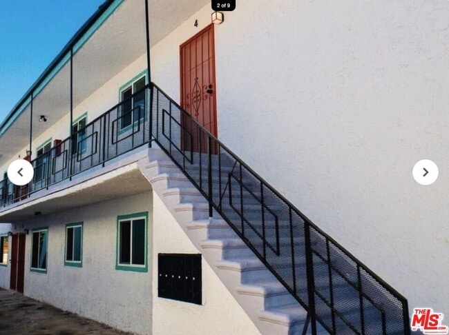 5614 Western in Los Angeles, CA - Building Photo - Building Photo