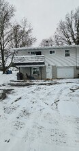 4073 Cottage Grove Rd in Uniontown, OH - Building Photo - Building Photo
