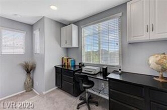 6276 Point Isabel Way in Las Vegas, NV - Building Photo - Building Photo