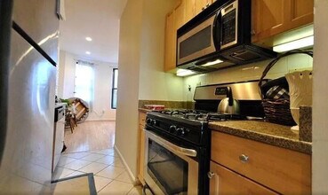 33 Delle Ave, Unit 1 in Boston, MA - Building Photo - Building Photo