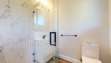 475 Country Club Dr in Santa Rosa, CA - Building Photo - Building Photo