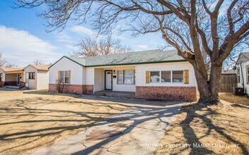 4309 32nd St in Lubbock, TX - Building Photo - Building Photo