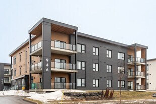 Terra in Lévis, QC - Building Photo