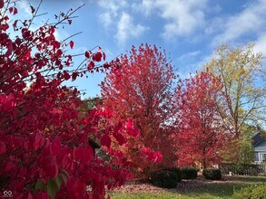 14112 Adios Pass in Carmel, IN - Foto de edificio - Building Photo