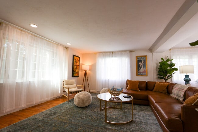 25 Jay St in Cambridge, MA - Building Photo - Building Photo