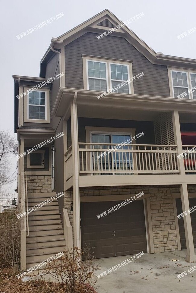 1122 Armstrong Ave in Kansas City, KS - Building Photo - Building Photo