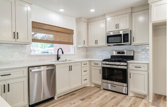 2812 54th St in Lubbock, TX - Building Photo - Building Photo