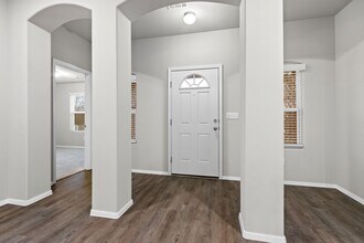 118 Stinson St in Elkins, AR - Building Photo - Building Photo