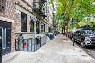 796 Park Pl in Brooklyn, NY - Building Photo - Building Photo