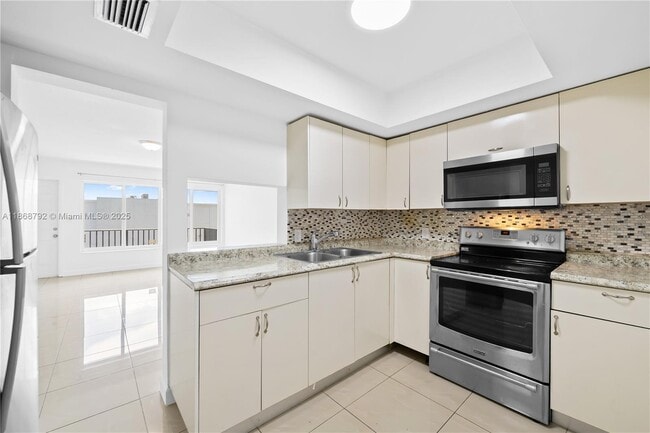 property at 1400 NE 169th St