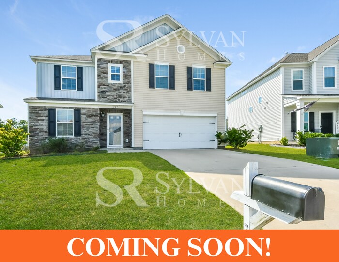 737 Colina Ct in Lexington, SC - Building Photo