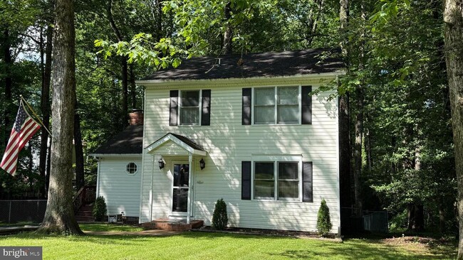 property at 10702 Heavenwood Ct