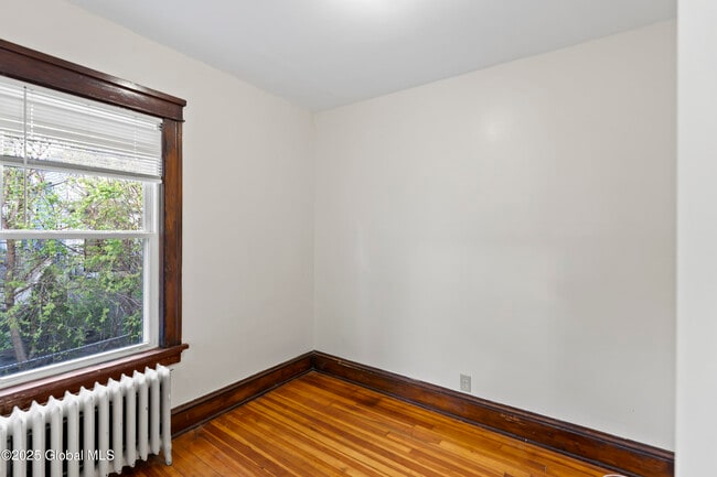 831 Washington Ave in Albany, NY - Building Photo - Building Photo