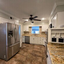 1264 Yorkshire Dr in Memphis, TN - Building Photo - Building Photo