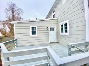 218 Ruane St in Fairfield, CT - Building Photo - Building Photo