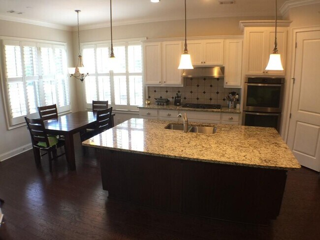 2104 McFarlin Ln in Alpharetta, GA - Building Photo - Building Photo