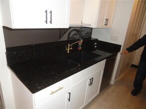 20 Eagle Ln in Fairport, NY - Building Photo - Building Photo