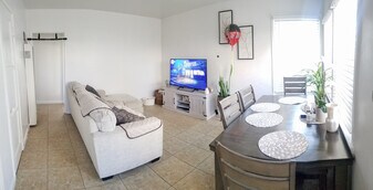 2823 W Vernon Ave, Unit 2823 in Los Angeles, CA - Building Photo