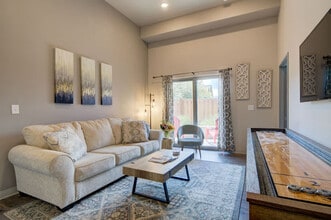 2210 Remington Way in Bozeman, MT - Building Photo - Building Photo