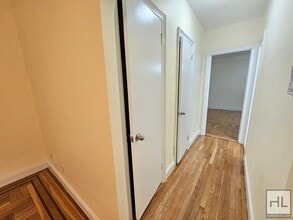 Spacious 1-Bedroom Co-op – 6th Floor – Woodside in Queens, NY - Foto de edificio - Building Photo
