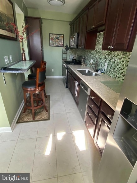 1001 St Paul St, Unit 3F in Baltimore, MD - Building Photo - Building Photo