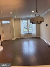 220 Charles Ellis Dr in Newtown Square, PA - Building Photo - Building Photo