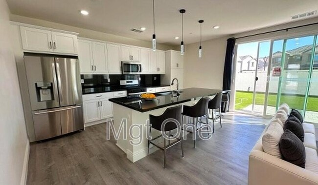 1784 Julie Dr in Riverside, CA - Building Photo - Building Photo