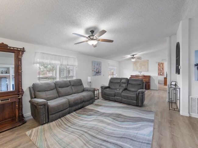 property at 1443 S Clark Rd