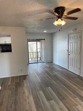 207 E 22nd St in Cameron, TX - Building Photo - Building Photo