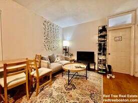 7 Warwick St in Boston, MA - Building Photo