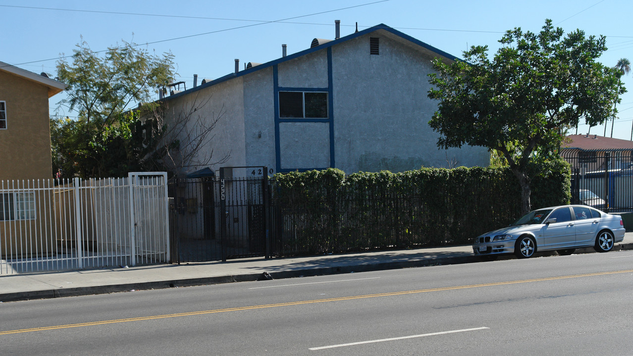 4220 Avalon Blvd in Los Angeles, CA - Building Photo