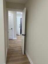 10381 Dearlove Rd, Unit 2A in Glenview, IL - Building Photo - Building Photo